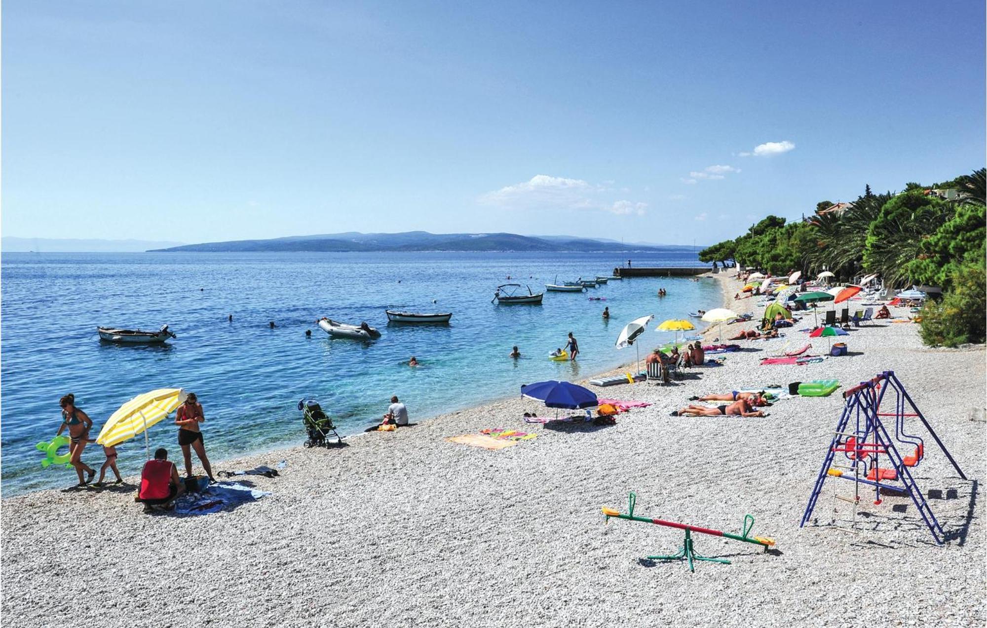 Nice Apartment In Krvavica With House Sea View 外观 照片